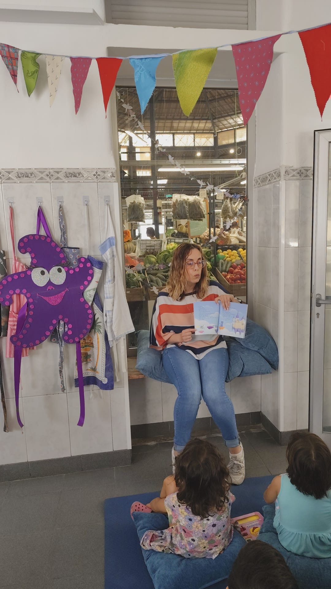 Espaço Bandlivros - Mercado Municipal de Almada