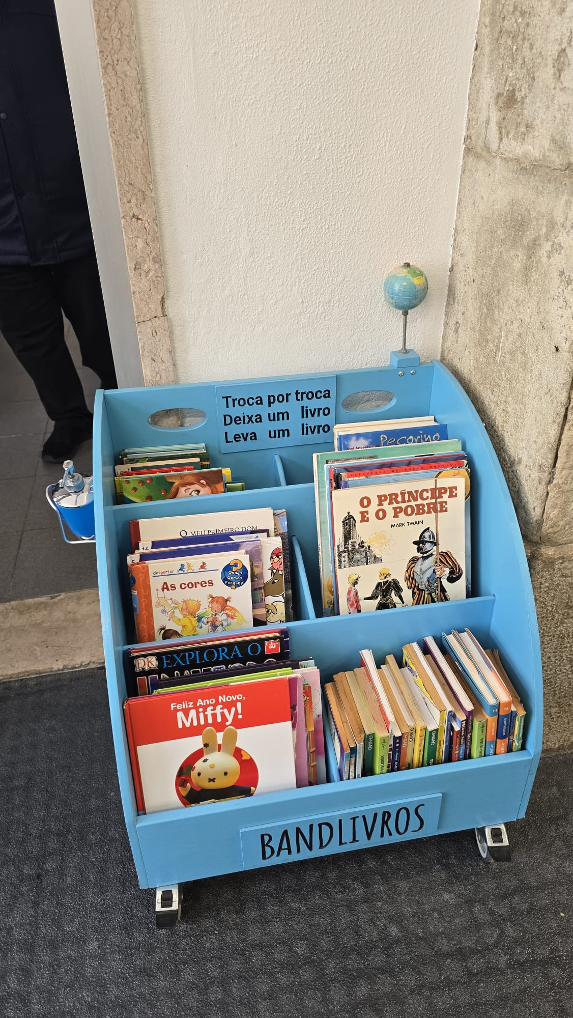 Espaço Bandlivros - Mercado Municipal de Almada