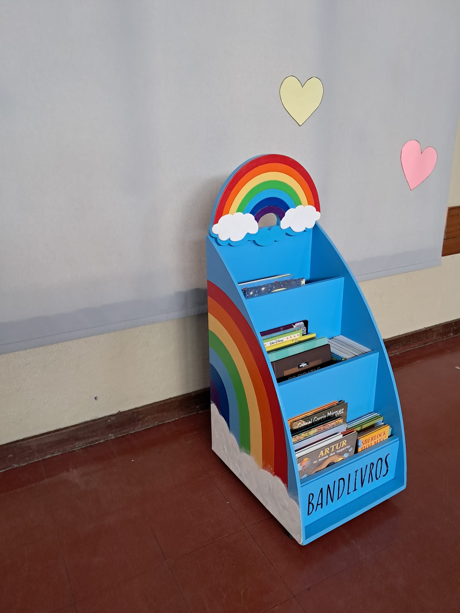 Biblioteca Móvel - Arco-Íris